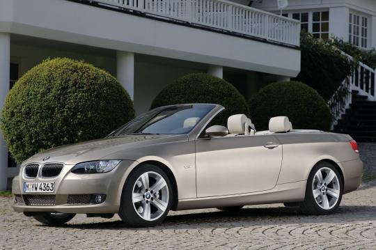 Bmw retained accessory power