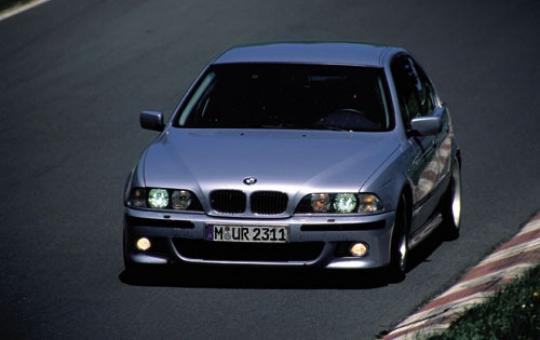 2000 Bmw m5 recalls