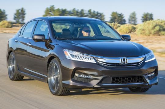 One Touch Power Sunroof: