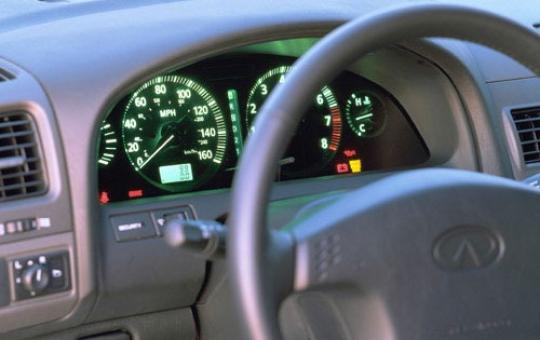 Infiniti i30 interior