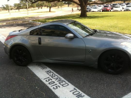 2005 Nissan 350z trunk release #4