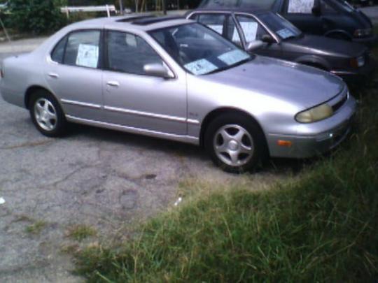 1994 Nissan altima gxe grill #7