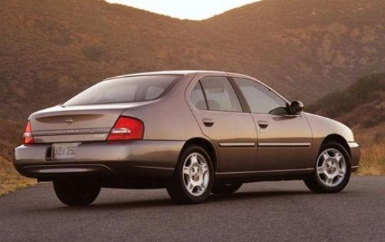 2001 Nissan altima gxe tire size #10
