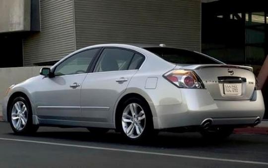 2012 Nissan Altima  VIN: 1N4AL2AP3CC120323  AutoDetective.com
