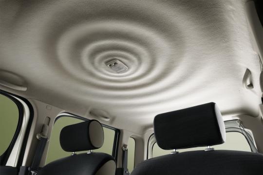 2010 Nissan cube vin