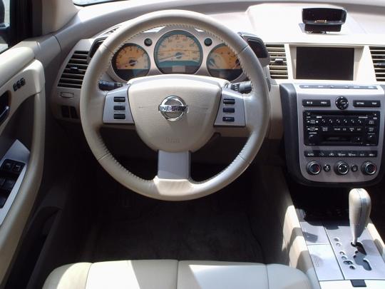 What is the towing capacity of a 2004 nissan murano #5