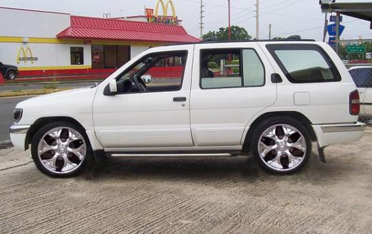 Recalls 1998 nissan pathfinders #8