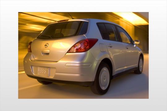 2007 Nissan versa airbag recall #2