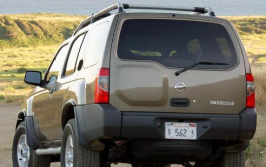 2004 Nissan xterra cargo space #3
