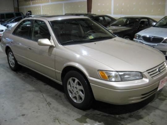 1997 Toyota camry windshield wipers size