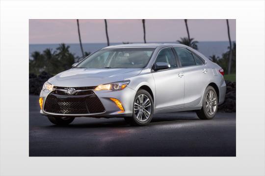 2016 Toyota Camry  VIN: 4T4BF1FK1GR518127  AutoDetective.com