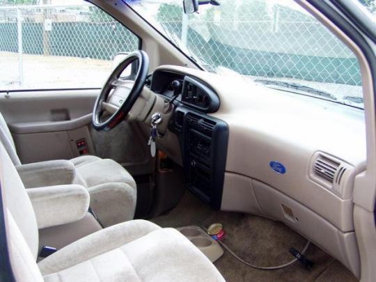 1992 Ford aerostar van #1
