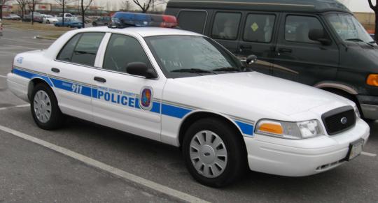 2004 Ford crown victoria towing capacity #4