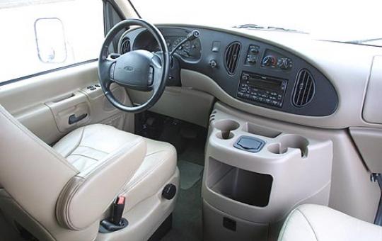 2001 Ford e150 wheelbase