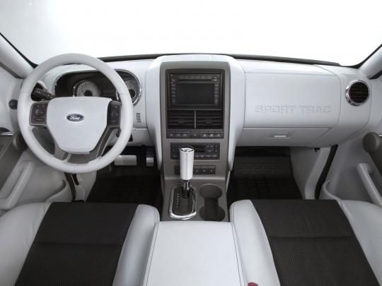 2005 Ford explorer sport trac adrenalin towing capacity