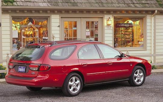 2000 Ford taurus recalls
