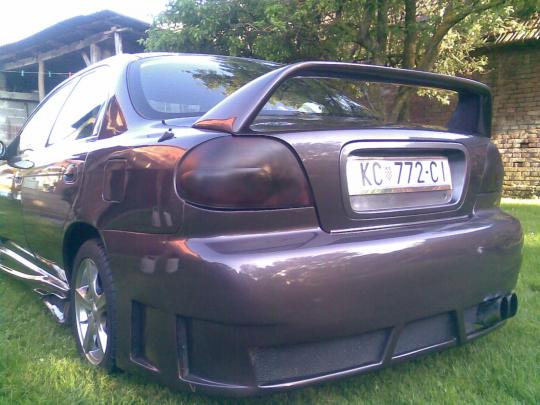 Kia sephia 1998