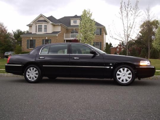 2005 Lincoln Town Car Vin 1lnhm81w65y658290 Autodetective