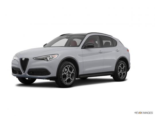 2021 Alfa Romeo Stelvio Photo 1