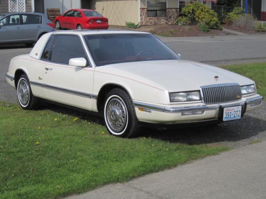 1990 Buick Riviera Vins Configurations Msrp Specs Autodetective
