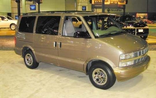 2002 chevrolet astro cargo van