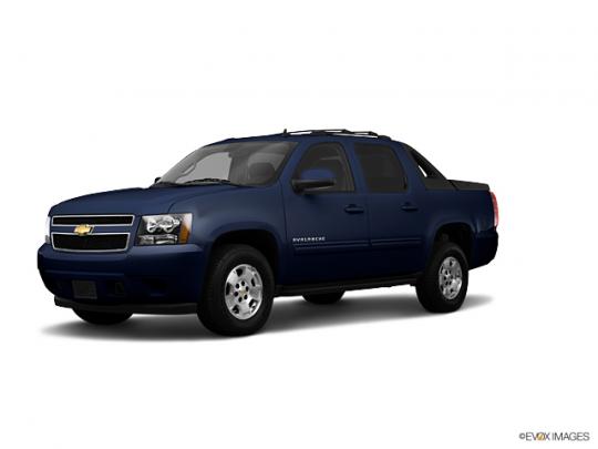 2011 Chevrolet Avalanche Photo 1