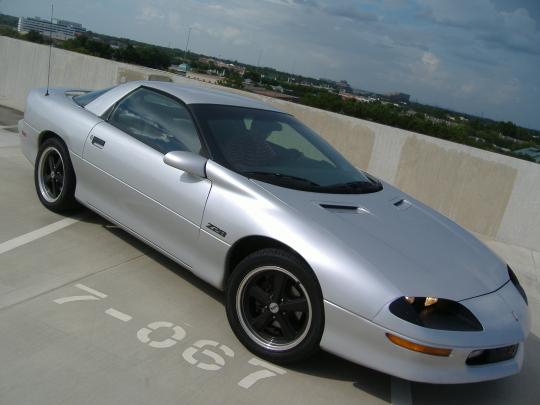 1995 Chevrolet Camaro Photo 1