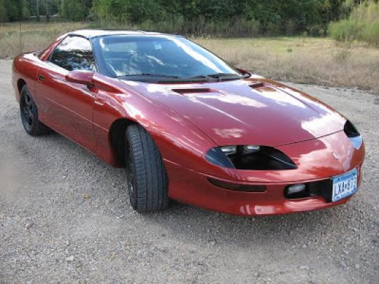 1997 Chevrolet Camaro Photo 1