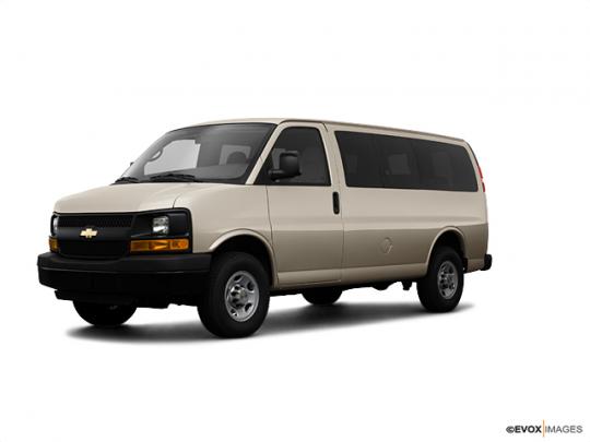 2009 Chevrolet Express Photo 1