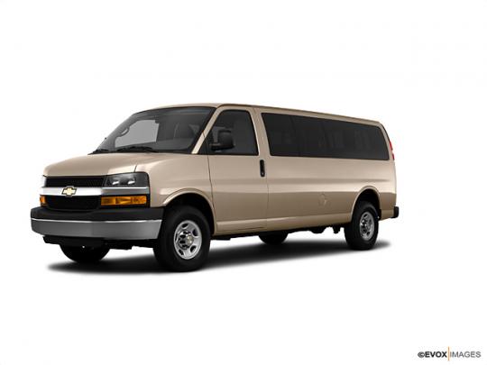 2010 Chevrolet Express Photo 1