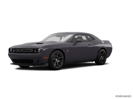 2016 Dodge Challenger Photo 1