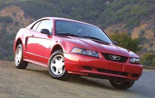2001 Ford Mustang Photo 1