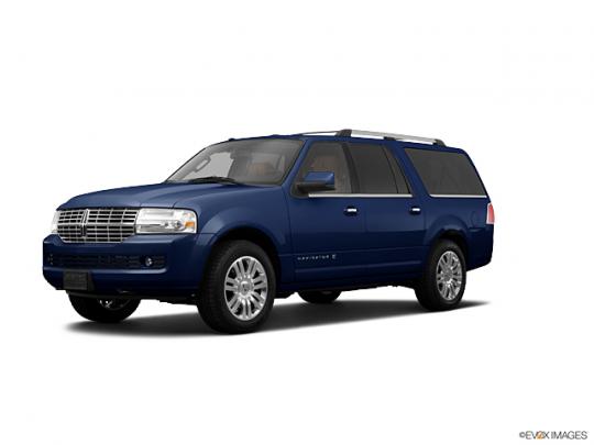 2011 Lincoln Navigator L Photo 1