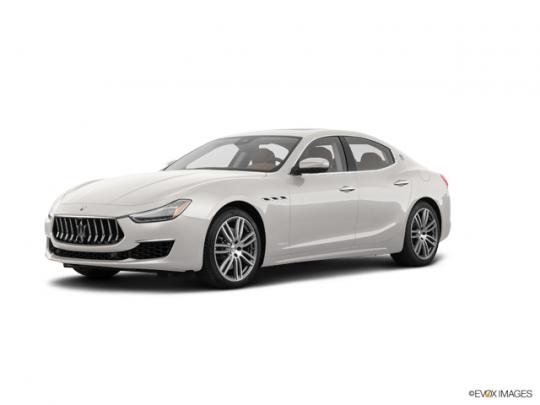 2018 Maserati Ghibli Photo 1