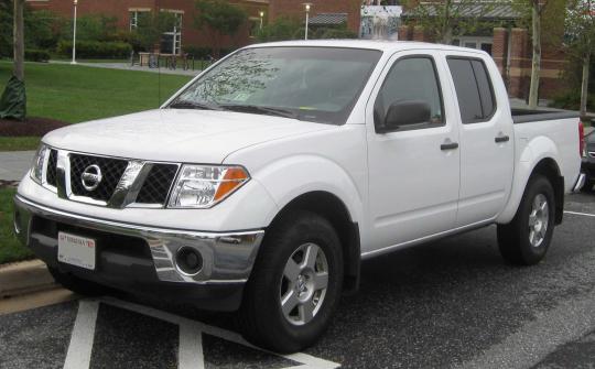 2005 nissan frontier review