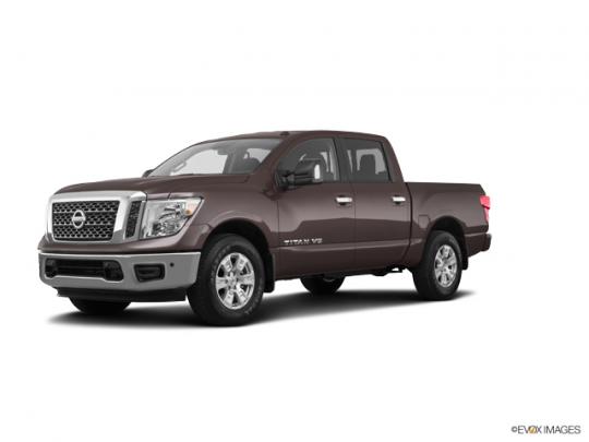 2018 Nissan Titan Photo 1