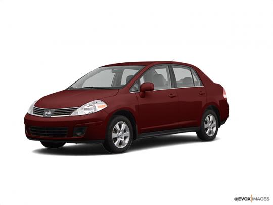 2008 Nissan Versa Photo 1