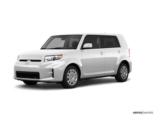 2011 Scion xB Photo 1