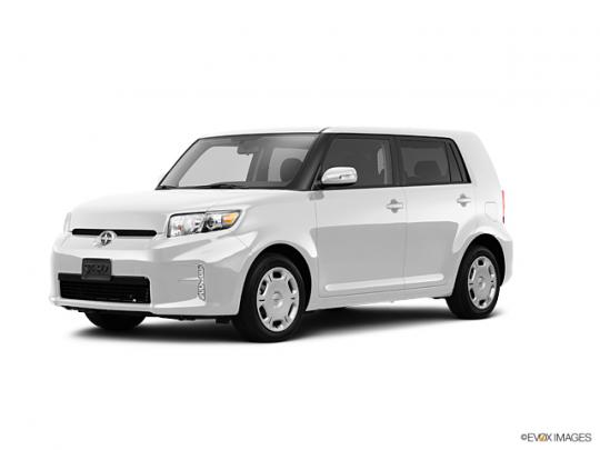 2013 Scion xB Photo 1