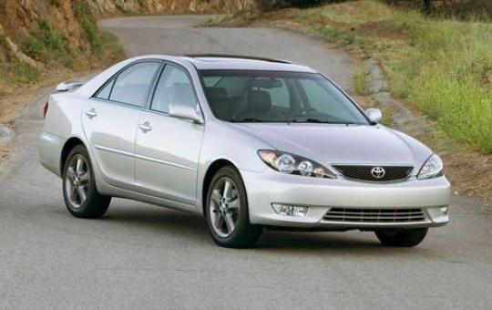 2005 Toyota Camry exterior