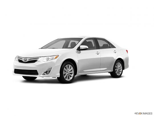 2012 Toyota Camry Photo 1