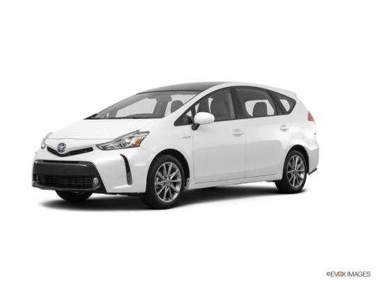 2017 Toyota Prius V Photo 1