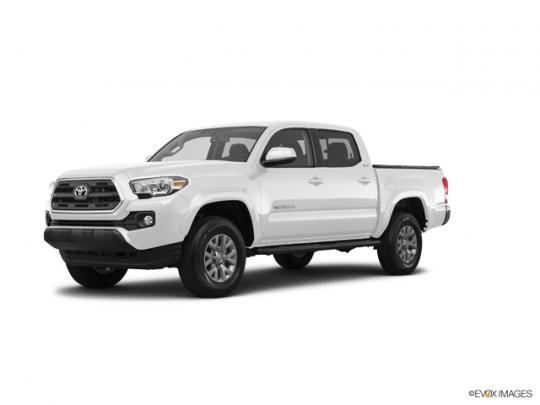 2017 Toyota Tacoma Photo 1