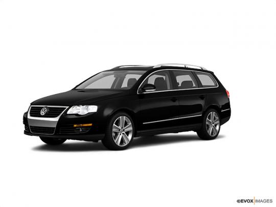 2010 Volkswagen Passat Photo 1