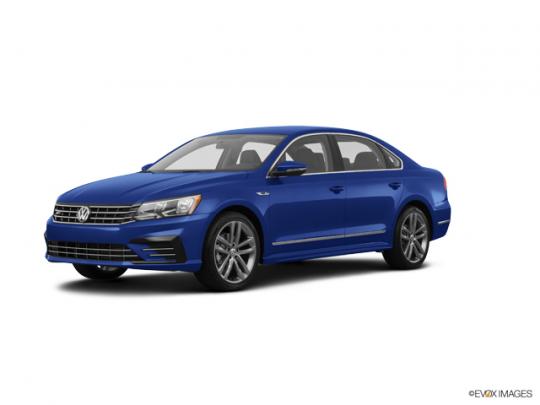 2017 Volkswagen Passat Photo 1