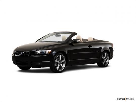 2010 Volvo C70 Photo 1