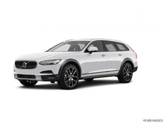 2020 Volvo V90 Cross Country Photo 1