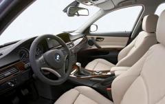 2011 BMW 3-Series interior