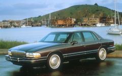 1994 Buick Park Avenue exterior