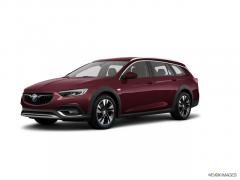 2018 Buick Regal TourX Photo 1